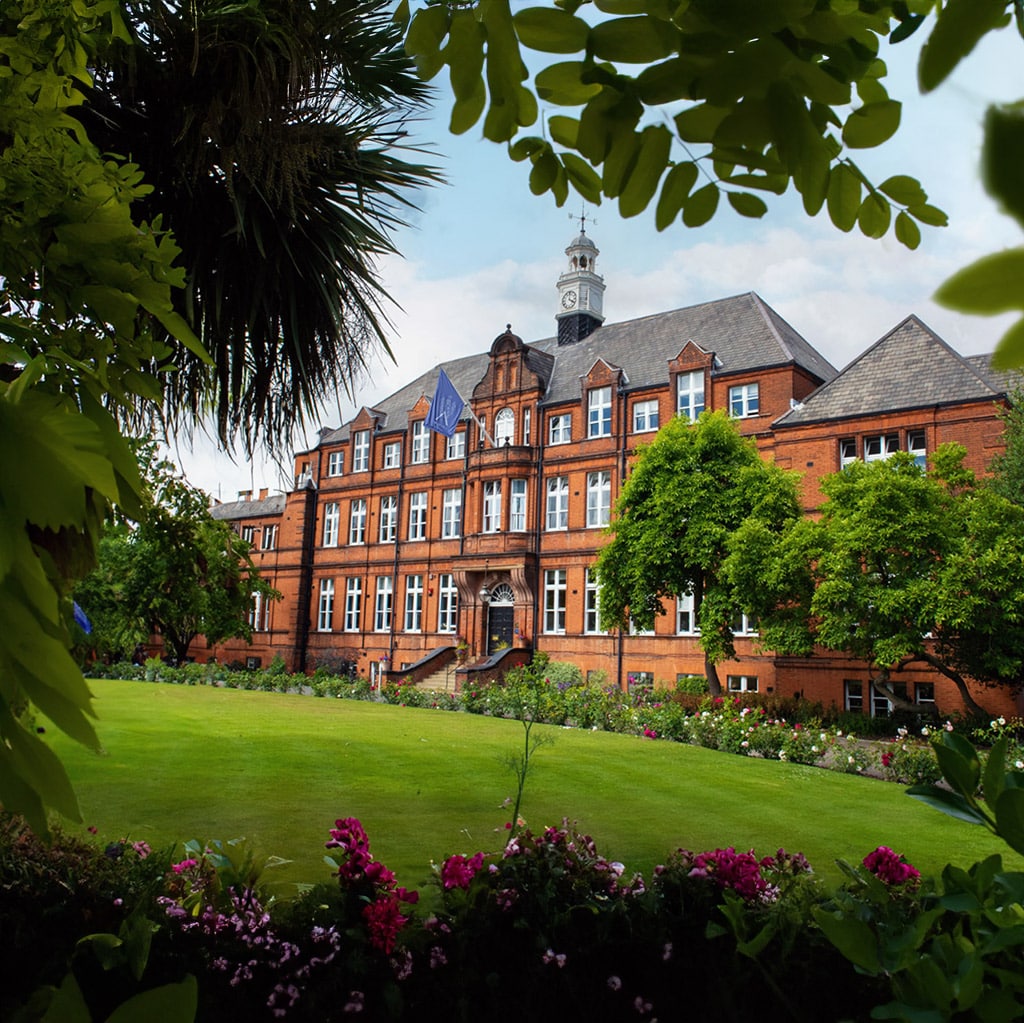Alleyn’s School – A Detailed Assessment by Barker