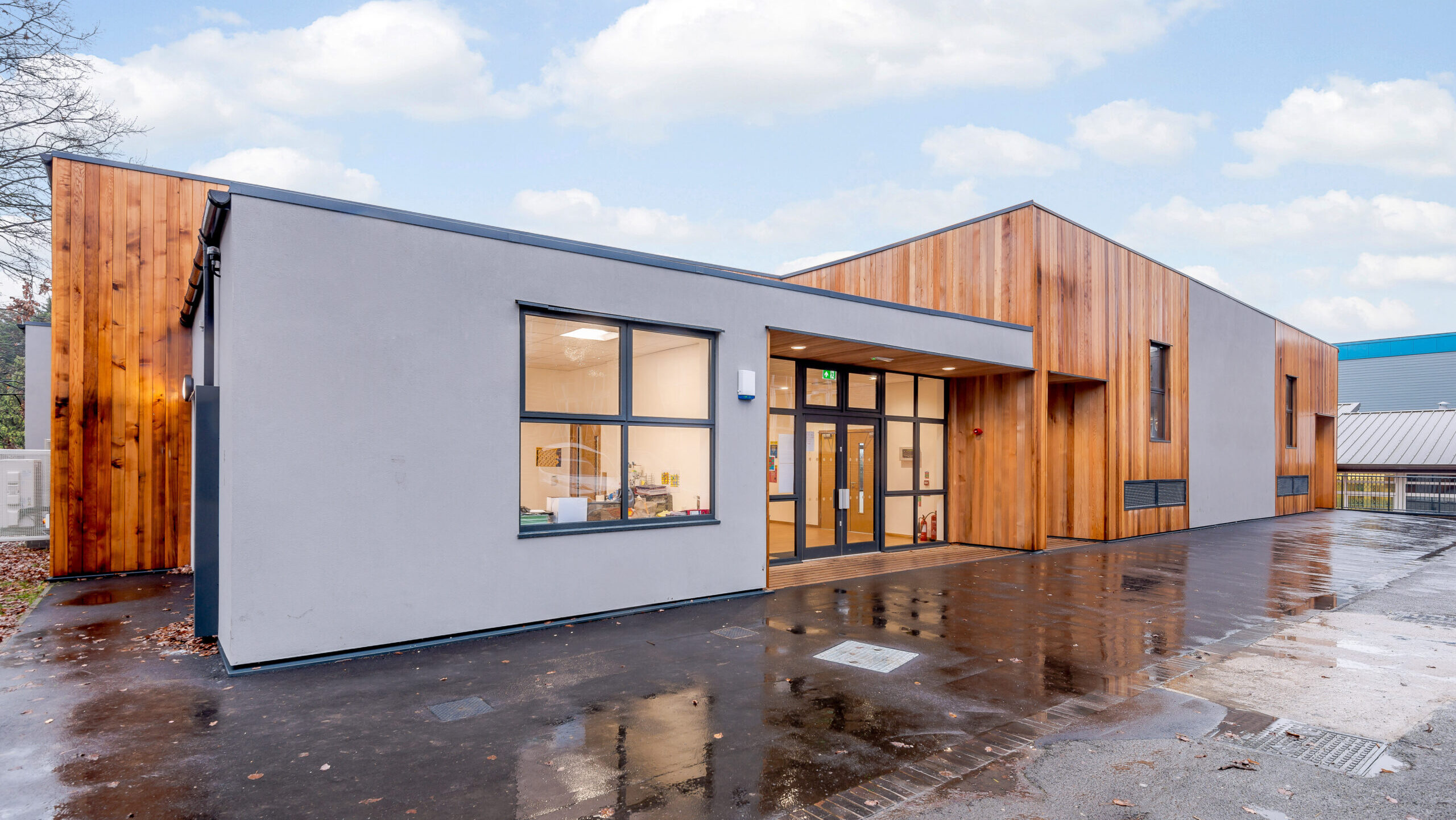 Hendon School – New Dance and Drama Building